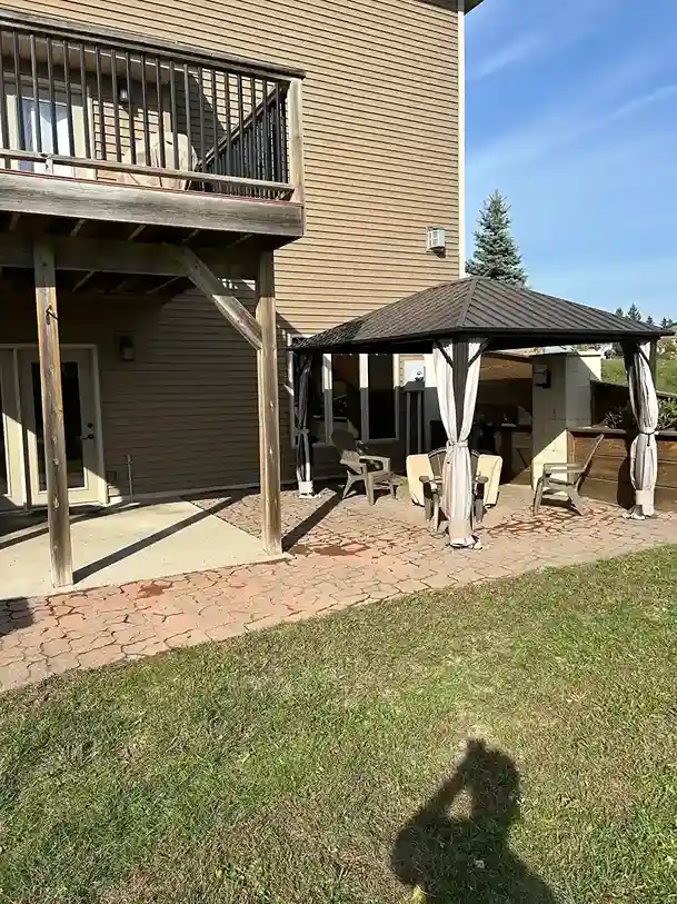 Spotless exterior house soft washing service completed in Morris MN