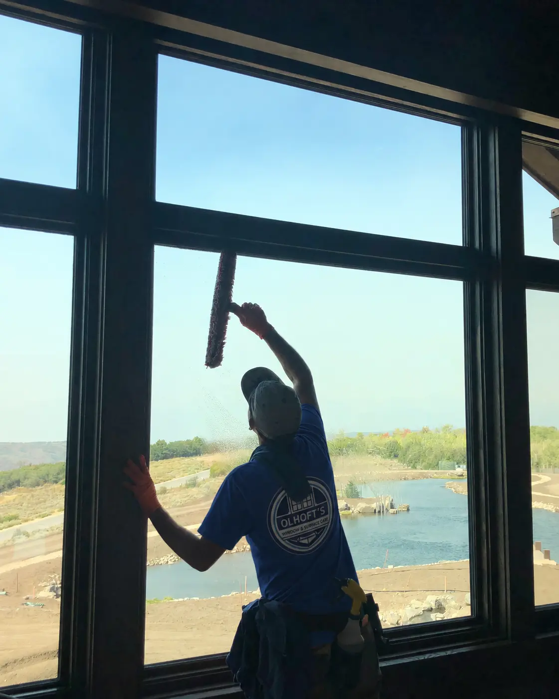 Window screen deep wash and pollen removal in Morris MN